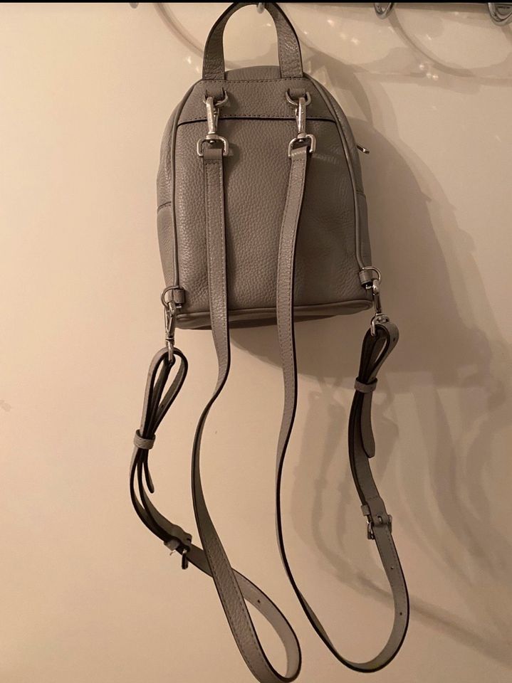 Kleiner Michael Kors Rucksack/ NEU in Berlin