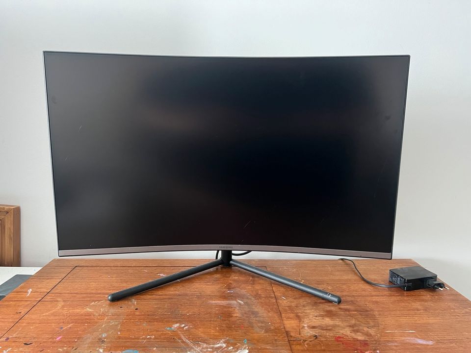 U32R594CWU Samsung 4K Monitor, Curved Monitor in München