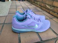 Nike Sneaker Größe 40 TOP Zustand lila Running Sneaker Fitness Hessen - Fulda Vorschau