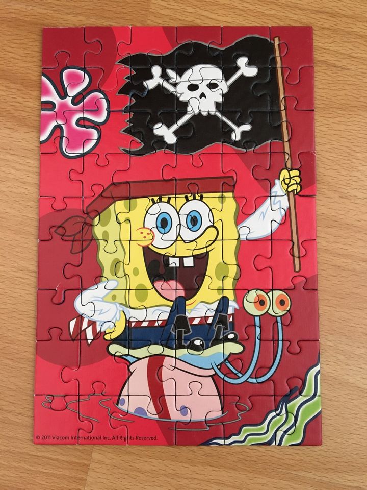 Mini Puzzle Ravensburger Spongebob Pirat + Hundewelpe je 54 Teile in Balge