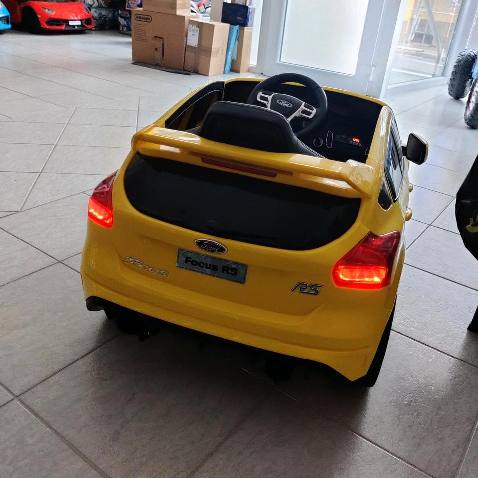 ANGEBOT! Elektro Kinderauto Ford Focus RS Gelb 2x45W, Ledersitz in Weiden (Oberpfalz)