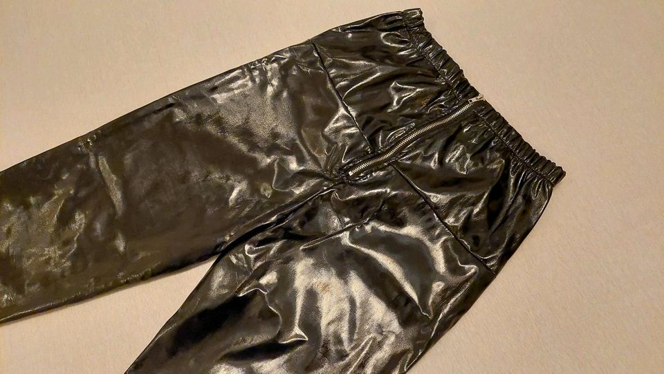 Lack Leggins m. Zipper Wetlook Clubwear in Hamburg