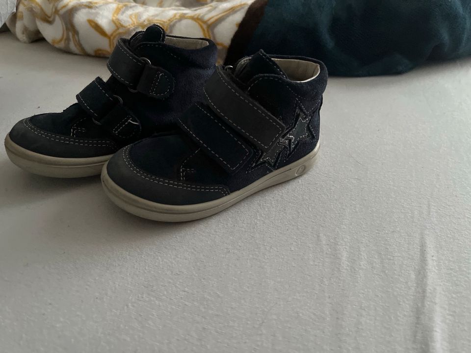 Pepino Ricosta Halbschuhe Rauleder 23 in Karben