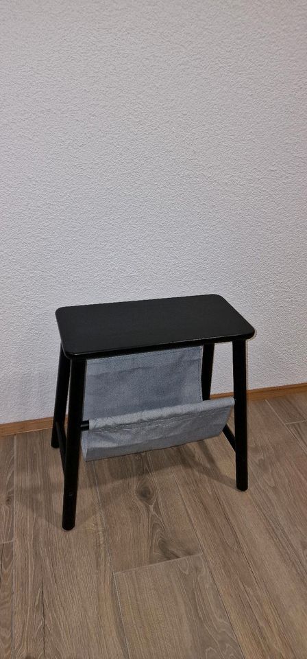 Ikea Hocker mit Ablage wie neu in Dierdorf