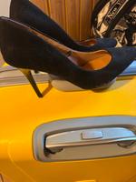 High Heels Pumps schwarz Gr.39 neuwertig H&M Niedersachsen - Hameln Vorschau