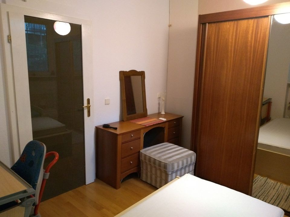 A furnished room in a quiet house/great neighborhood in Wiesbaden