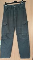 Bershka Grau/ Steinfarben Cargohose  Wide Leg Herren Gr.36 Thüringen - Jena Vorschau