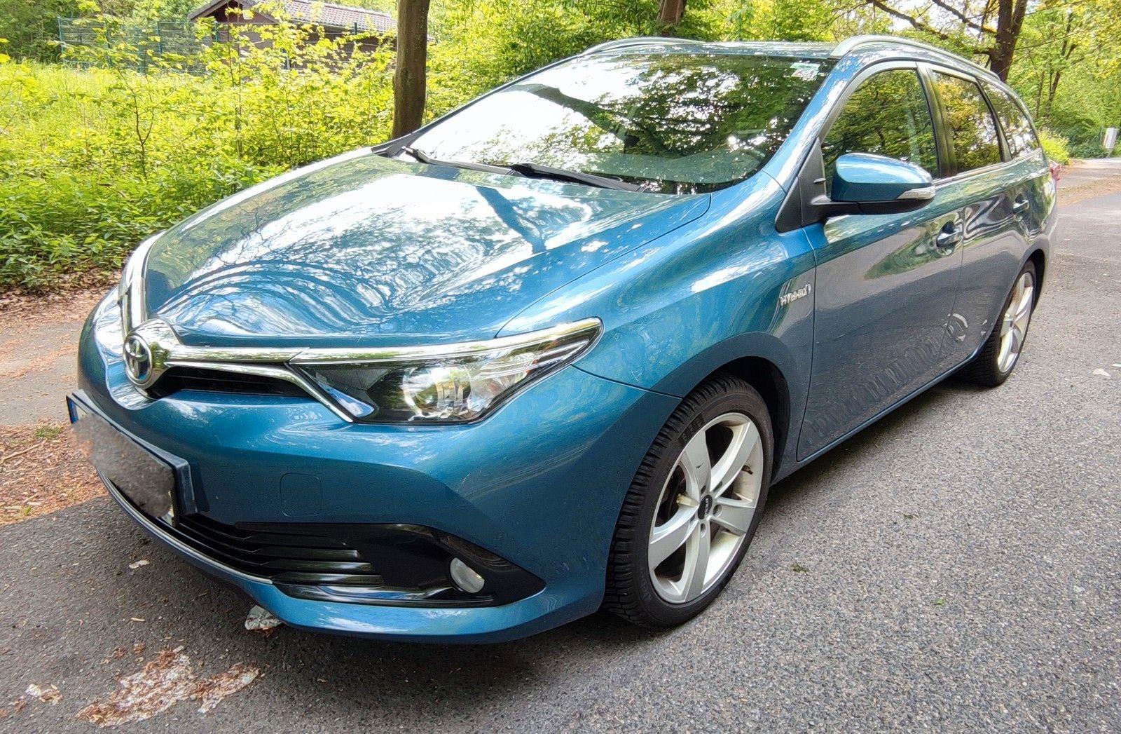 Abbildung des Autos Toyota Auris Touring Spo…