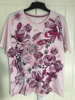 Tolles T-Shirts 42-44 neuwertig Burglesum - Burg-Grambke Vorschau