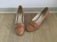 Geox Schuhe Pumps braun Gr. 37 Niedersachsen - Oldenburg Vorschau
