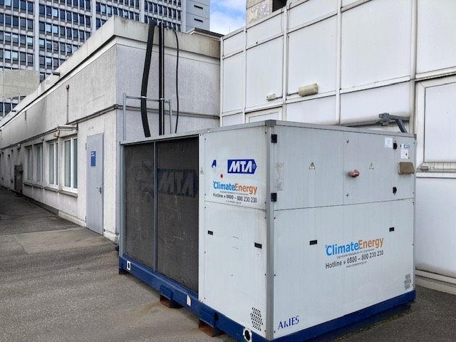 Kaltwassersatz MTA 219 , 220 KW Kälteleistung Chiller Kälteanlage in Kiel