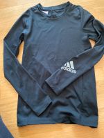 Gr 152 Adidas Sportshirt schwarz sehr guter Zustand Leipzig - Gohlis-Mitte Vorschau