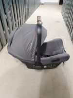 Babyschale mit Isofix Base von Nuna Pipa Next Köln - Köln Merheim Vorschau