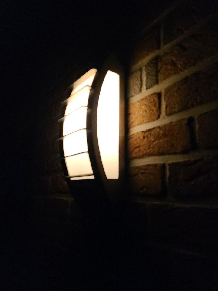 2x hochwertige Heibi Aussenlampe Wand LED Edelstahl  47 cm in Neetze