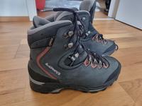 Lowa Damen Wanderschuhe Größe 38 guter Zustand Frankfurt am Main - Nordend Vorschau