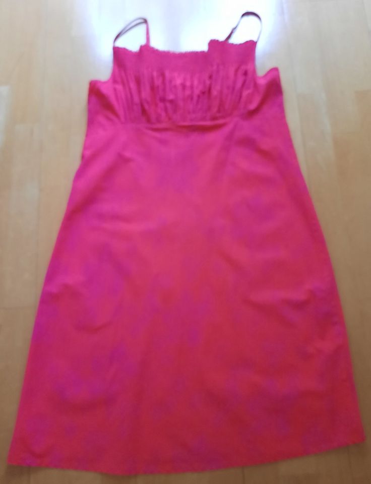 COULEURS D'ÉTÉ Damen  Kleid Gr. 42 Baumwolle Himbeerrot PERFEKT in Bad Homburg