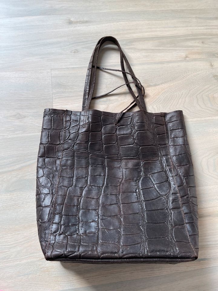 Made in Italy grosser Echtleder Shopper Handtasche braun in Merzig