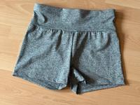 Graue shorts Gr.L 2 stück Bayern - Jettingen-Scheppach Vorschau