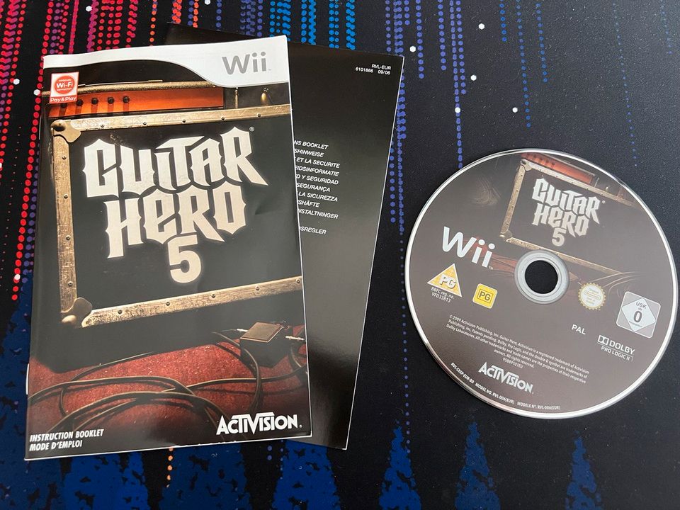 Guitar Hero 5, inkl. Guitare - Wii in Hamburg
