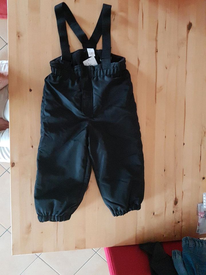 Schneehose H&M Gr.92 schwarz mit Refekror Neu mit Etikett in Meine