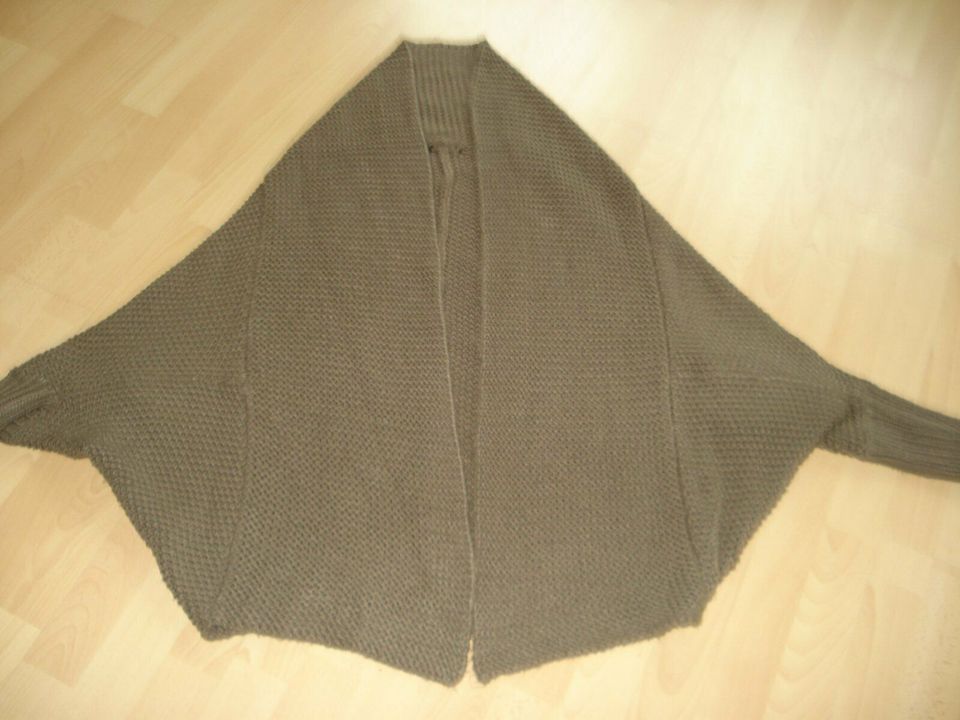 Strickjacke von Only in Tornesch