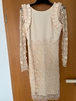 Kleid mit Spitze Hochzeitskleid Standesamt Kleid apricot, Gr. 36 Hessen - Herborn Vorschau