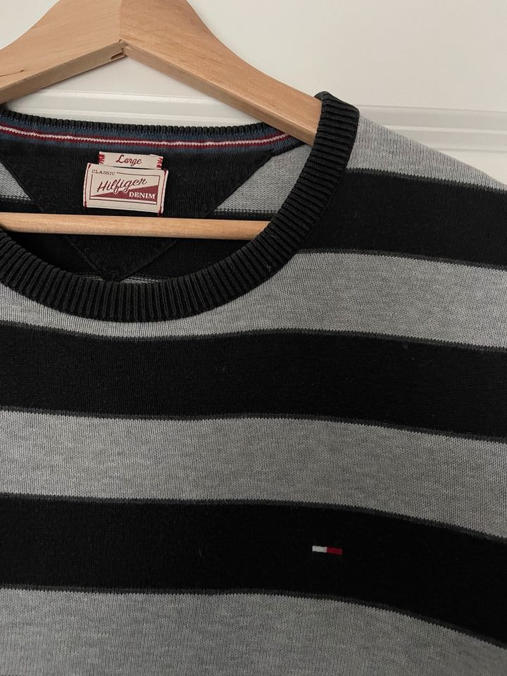 Tommy Hilfiger Pullover Gr. L **TOP** in Horneburg