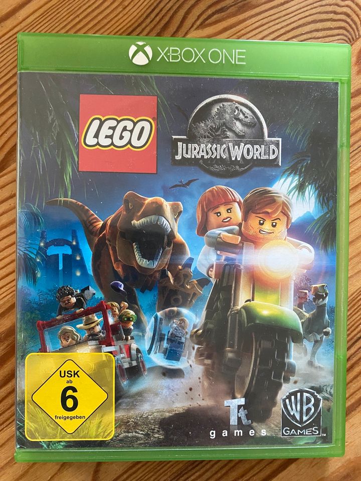 Lego Jurassic World für Xbox one, CD, neuwertig in Molfsee