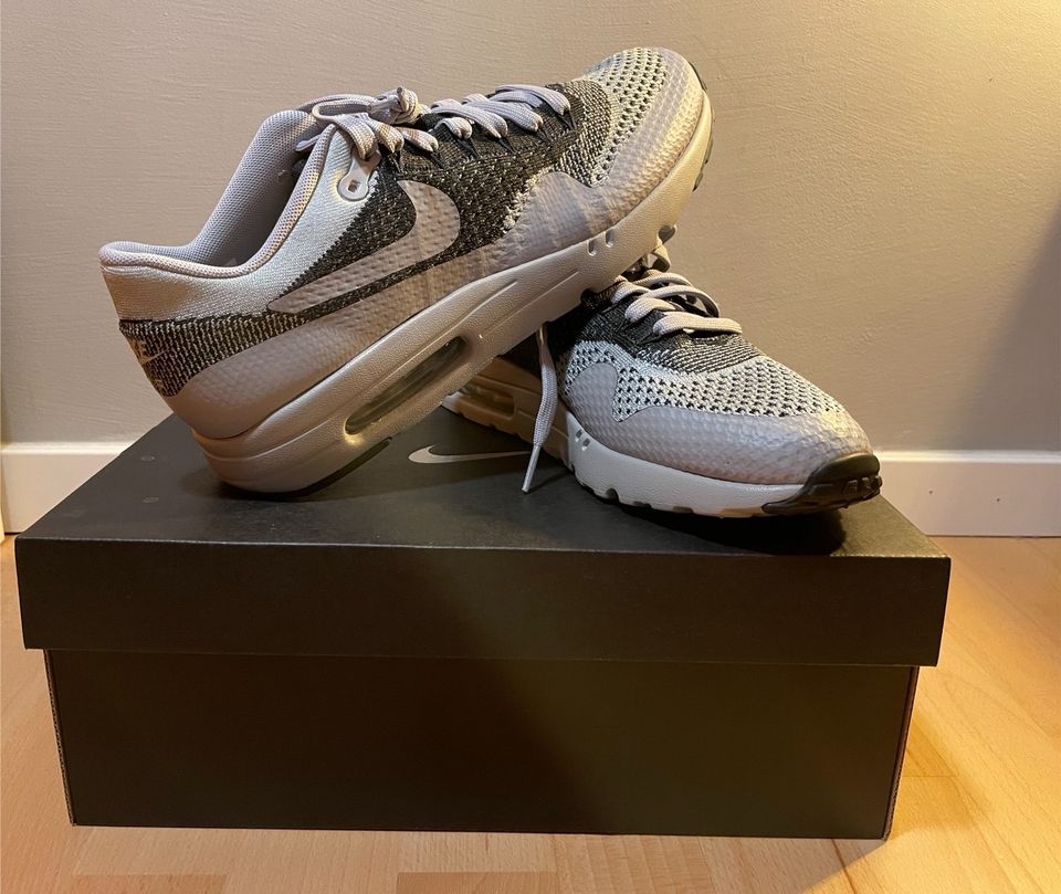 Nike air max 1 ultra flyknit id by clearance asphaltgold