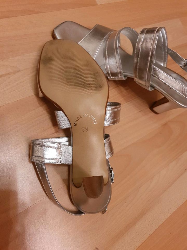 Sandalen Andrea Conti Leder silber metallic in Bad Münstereifel