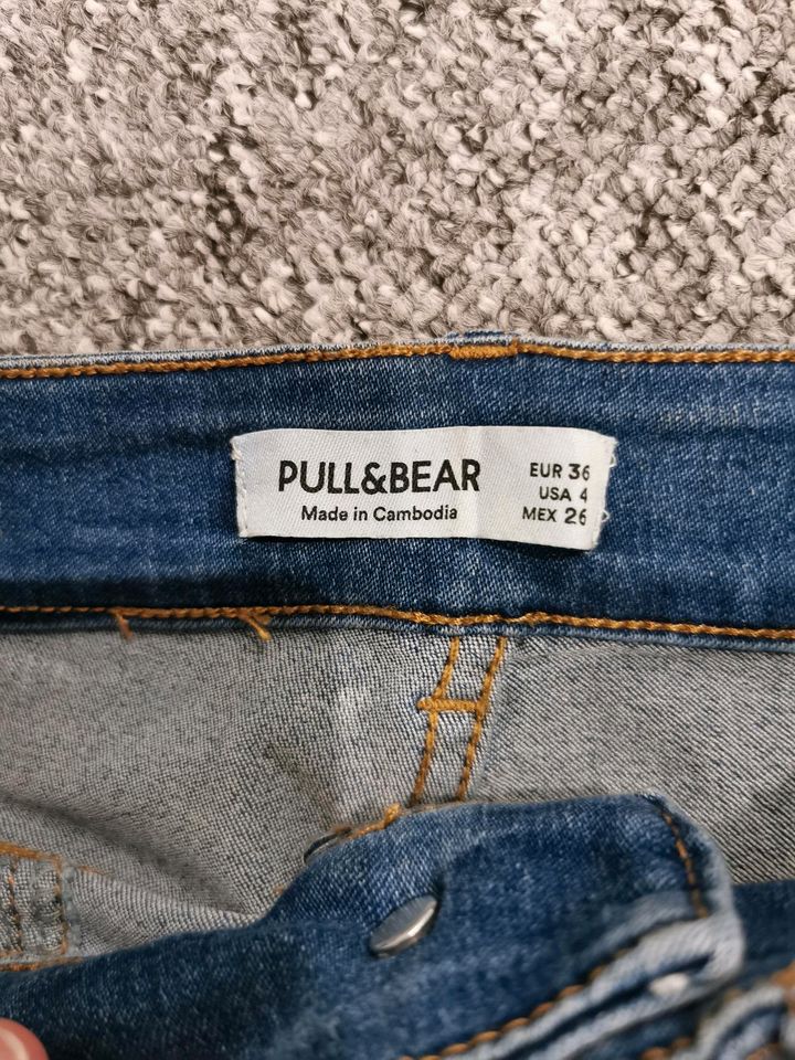 Pull&Bear, Skinny high waist, Gr 36 TOP in Leopoldshöhe