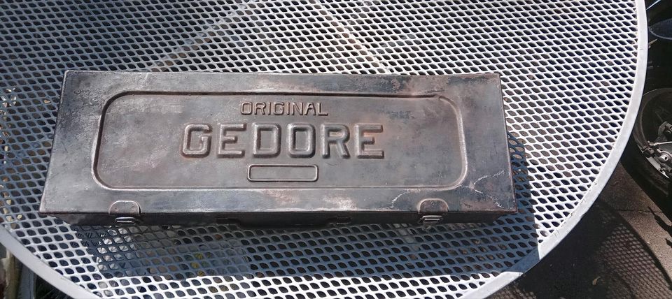 Gedore Profi Knarrenkasten 2 Oldtimer Steckschlüsselsatz Werkzeug in Hamburg