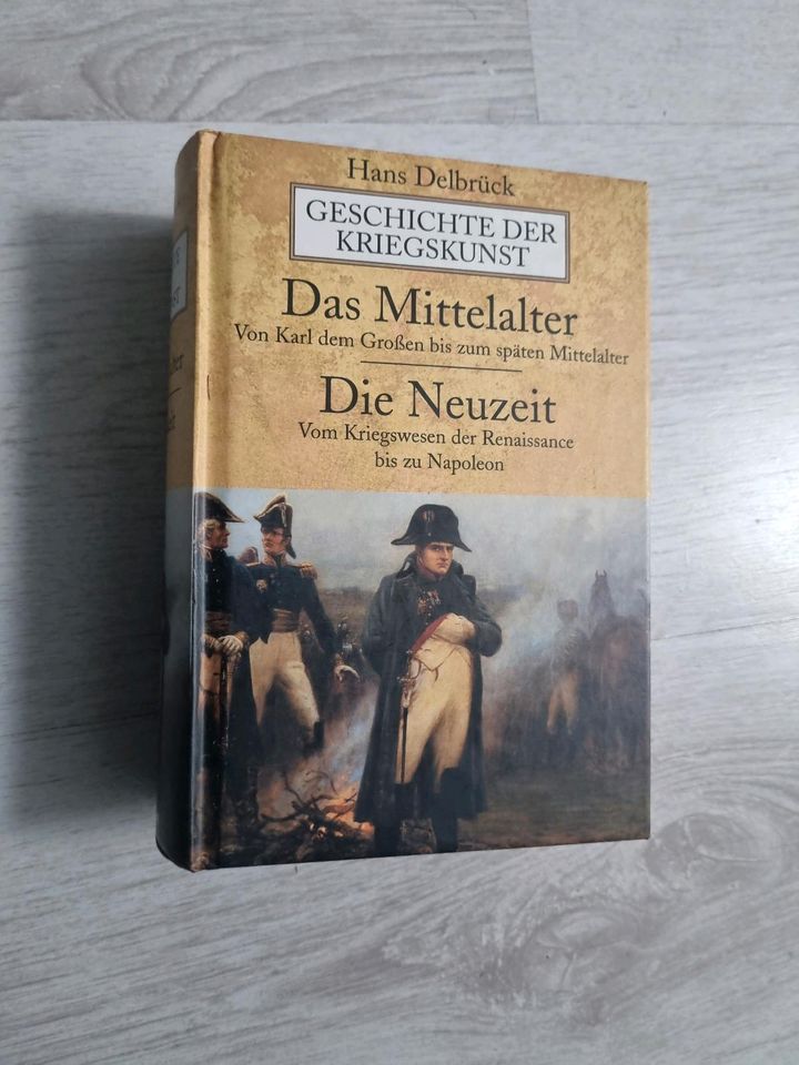 Geschichte der Kriegskunst:  Das Mittelalter.  Die ... | Buch | Z in Wuppertal