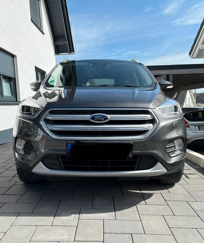 Ford Kuga 1,5 EcoBoost 4x4 129kW Titanium in Arnsberg