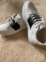 Sportschuhe von GUEES Nordrhein-Westfalen - Krefeld Vorschau