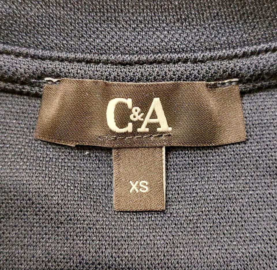 C&A - Blaues Sweatshirt Gr. XS in Bonn