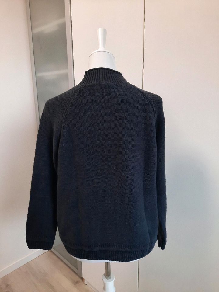 Pullover mit Stehkragen Esprit Gr. M in Rastow