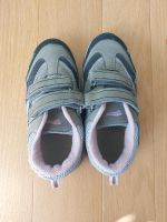 Schuhe mit Klettverschluss Mädchen 30 Nordrhein-Westfalen - Sonsbeck Vorschau