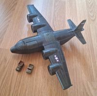 Micro Machines Militärflugzeug mit Fahrzeugen Baden-Württemberg - Herrenberg Vorschau