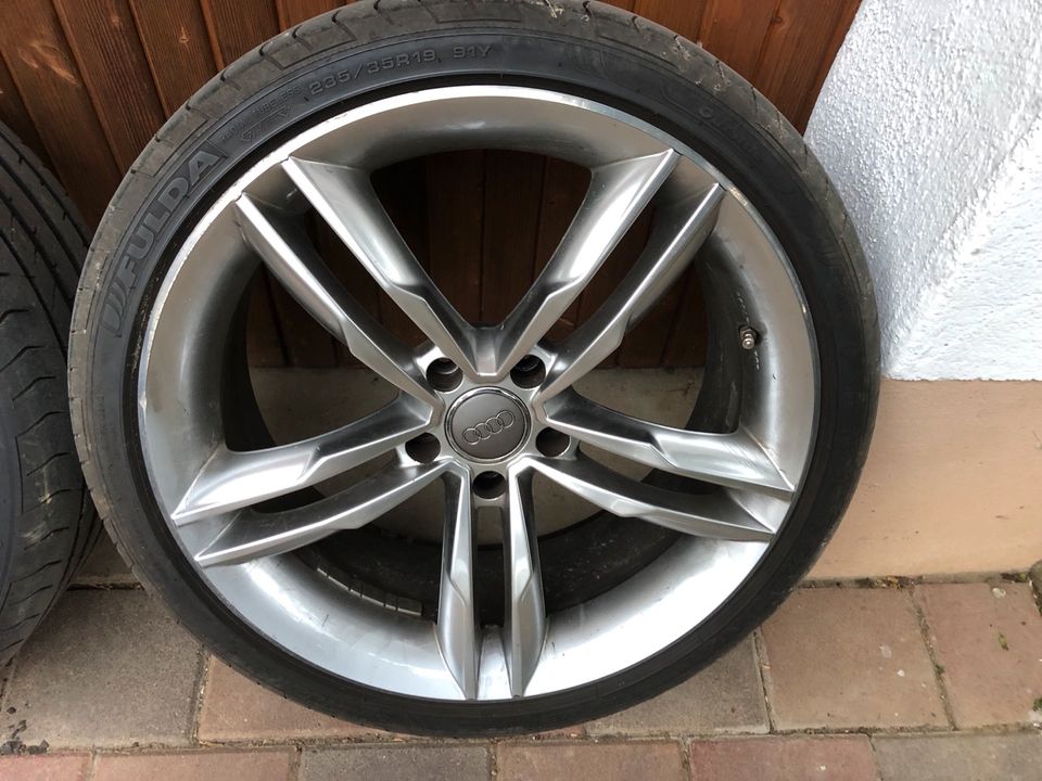 Audi Alu KBA 47099 Felgen Reifen 235/35R19 in Schrobenhausen