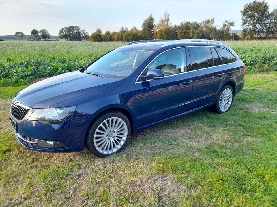 Skoda Superb 4x4 Diesel 2,0TDI Automatik in Andervenne