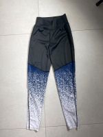 Blau-schwarz-weiße Leggins Bayern - Kleinostheim Vorschau