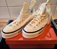 Converse Chuck Sneaker in Weis-Schwarz Nordrhein-Westfalen - Schalksmühle Vorschau