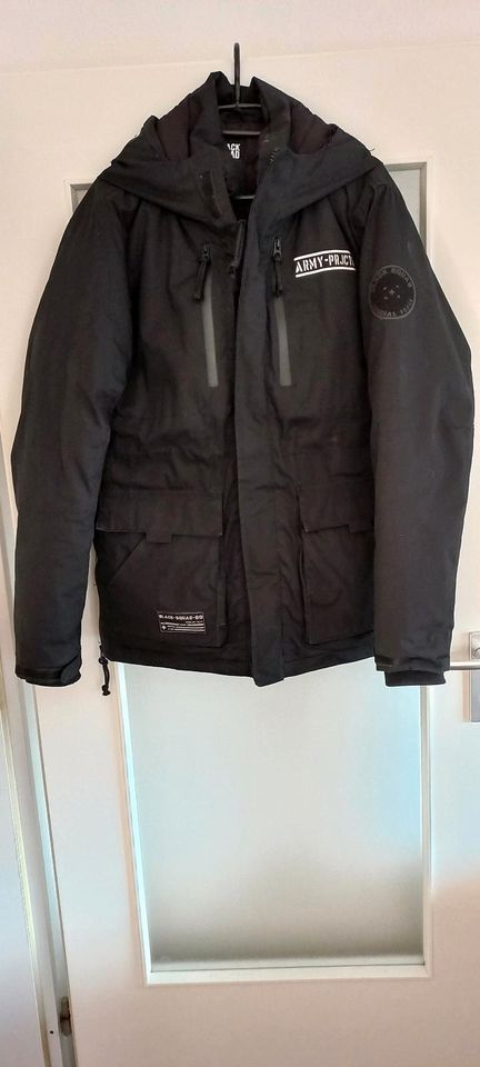 Winterjacke Black Squad Größe XL in schwarz in Köln - Höhenberg | eBay  Kleinanzeigen ist jetzt Kleinanzeigen