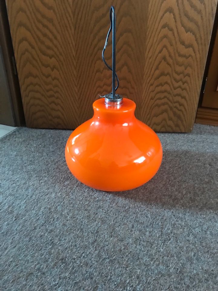 Lampe orange aus den 70ziger in Quierschied