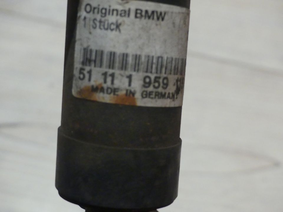 BMW E30 Pralldämpfer Stoßstange vorne links 1959115 in Wöhrden