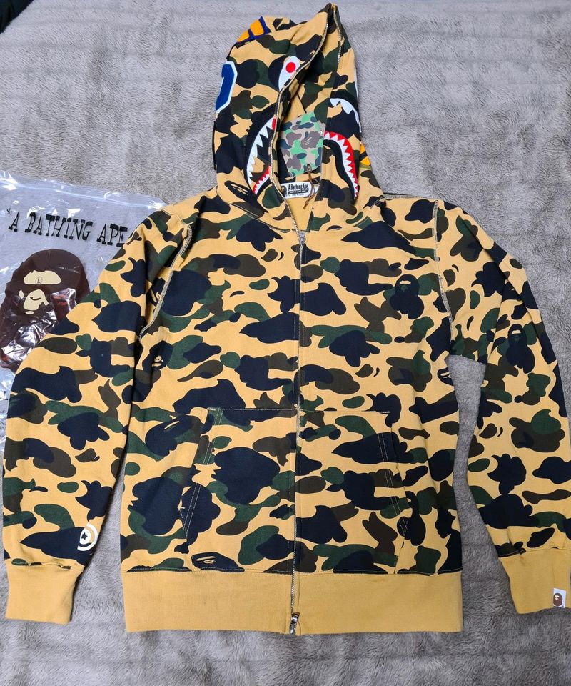 BAPE ZIP HOODIE SHARK FACE BATHING APE in Höxter