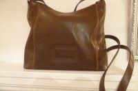 Tasche - Leder & Geldbörse - Esprit/ Braun / NEU Berlin - Neukölln Vorschau