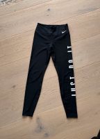 Nike Training Laufhose Sporthose pants dri fit Gr. S 36 schwarz Hessen - Gudensberg Vorschau