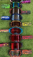 Oakley Airbrake NEU 2024 MX MTB Enduro Brille 100% SCOTT FOX NEU Baden-Württemberg - Meckenbeuren Vorschau